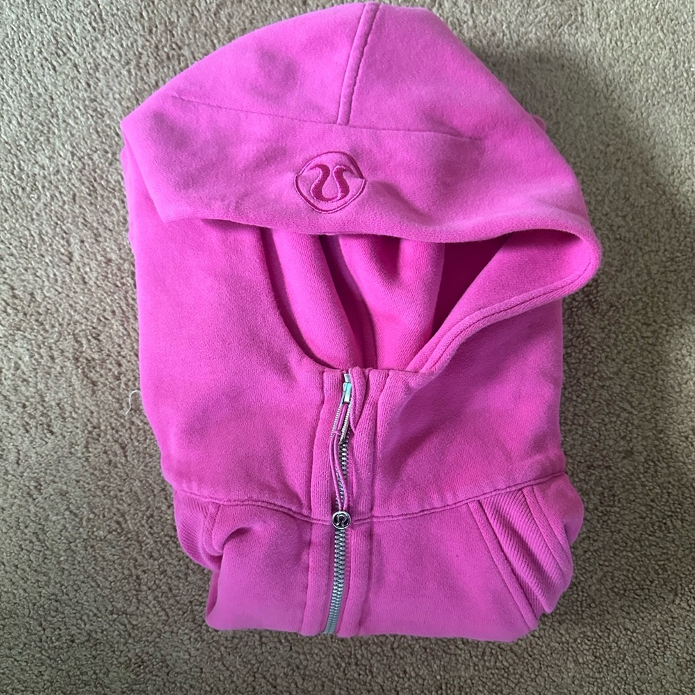 Scuba oversized full zip hoodie **matching joggers available in closet***